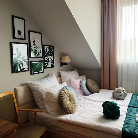 Dw California Bed & Breakfast Rewal Ngoại thất bức ảnh