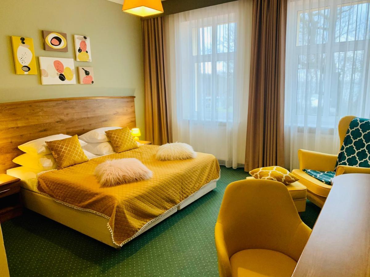 Dw California Bed & Breakfast Rewal Ngoại thất bức ảnh